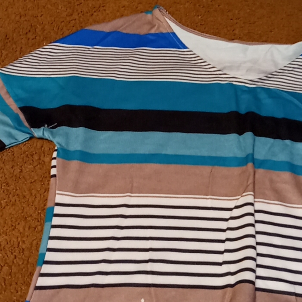 Striped half sleeve shirt